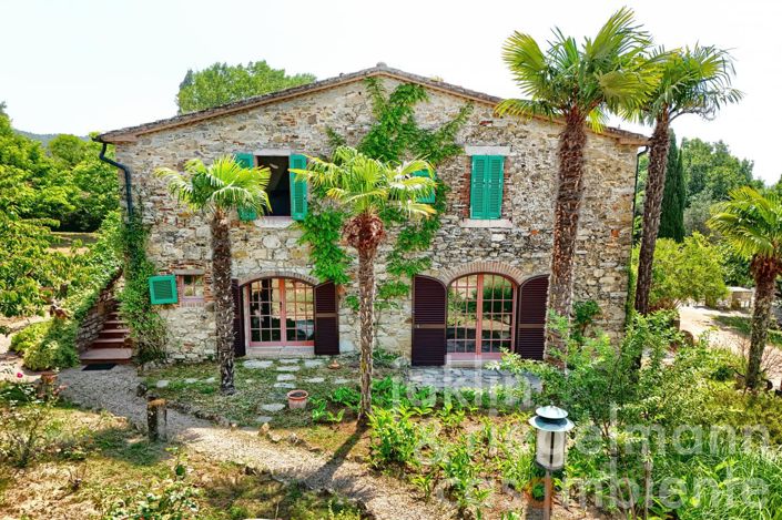 Image No.1-4 Bed Country House for sale