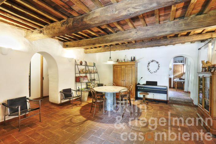 Image No.19-Maison de campagne de 4 chambres à vendre à Sassetta