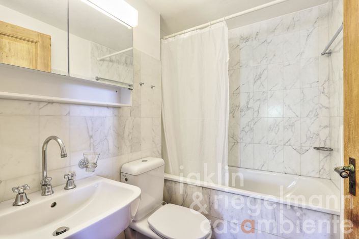 Image No.37-Maison de campagne de 4 chambres à vendre à Sassetta