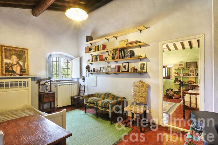 Image No.18-4 Bed Country House for sale