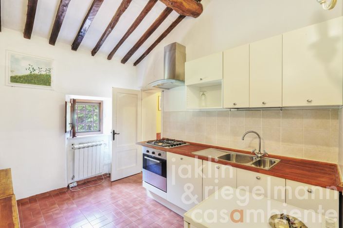 Image No.23-4 Bed Country House for sale