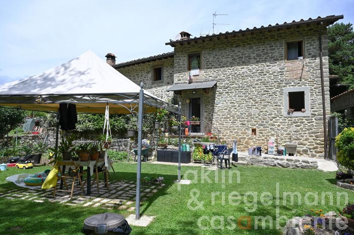 Image No.1-2 Bed Country House for sale