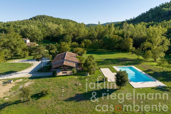 Image No.11-6 Bed Country House for sale