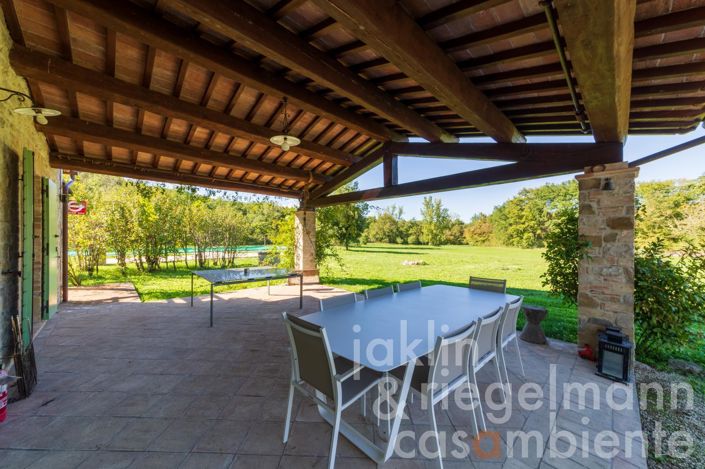 Image No.20-6 Bed Country House for sale