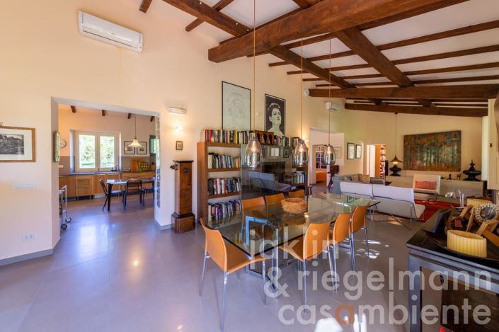 Image No.25-6 Bed Country House for sale