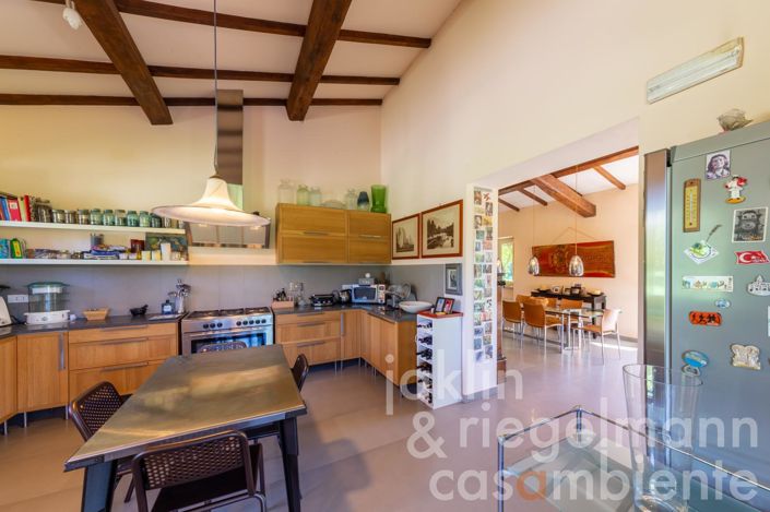 Image No.27-6 Bed Country House for sale