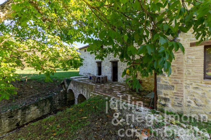 Image No.41-6 Bed Country House for sale