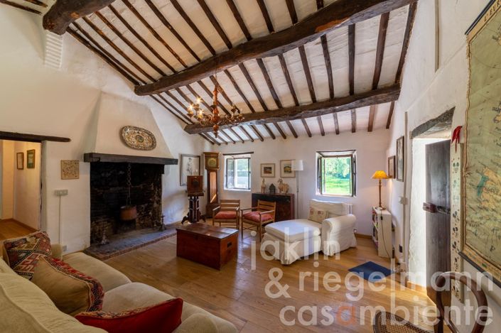 Image No.50-6 Bed Country House for sale