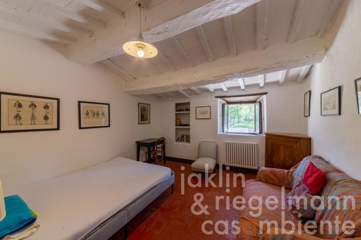 Image No.61-6 Bed Country House for sale