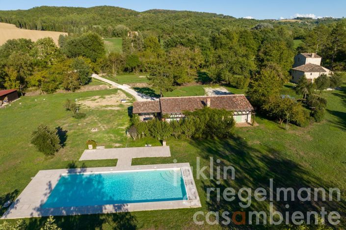 Image No.9-6 Bed Country House for sale