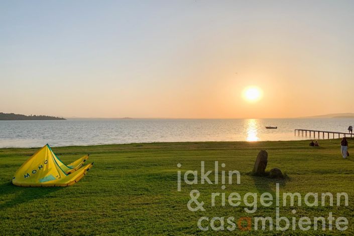 Image No.29-Maison de campagne de 3 chambres à vendre à Magione