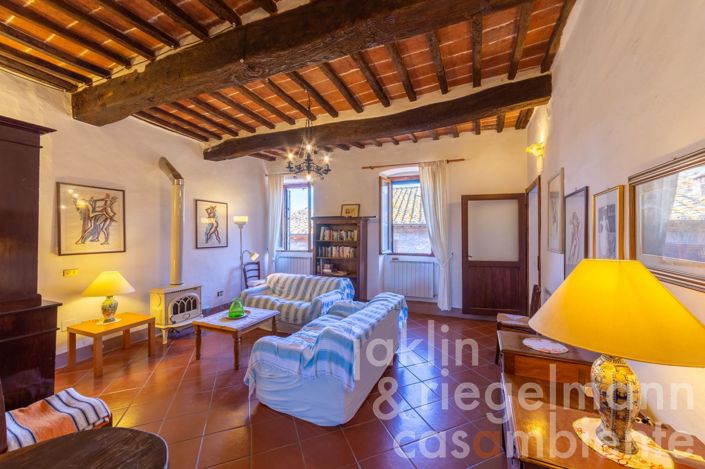 Image No.12-2 Bed Apartment for sale