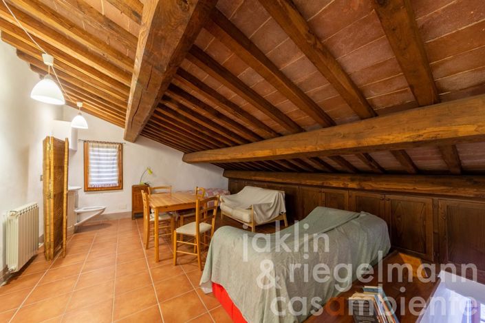 Image No.19-2 Bed Apartment for sale