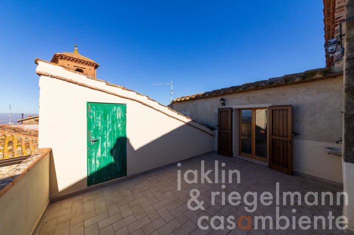 Image No.29-2 Bed Apartment for sale