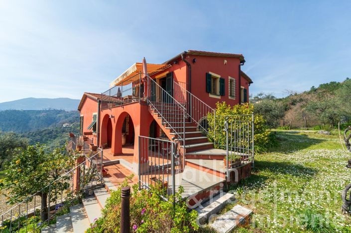 Image No.13-Maison de campagne de 5 chambres à vendre à La Spezia