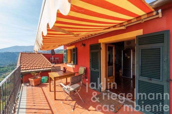 Image No.19-Maison de campagne de 5 chambres à vendre à La Spezia