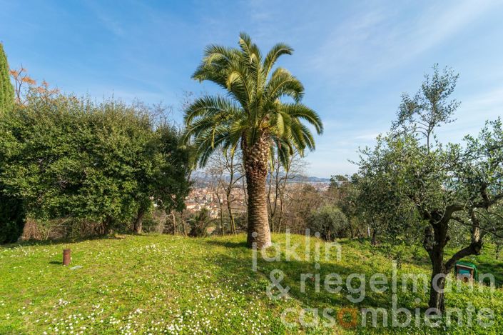 Image No.29-Maison de campagne de 5 chambres à vendre à La Spezia