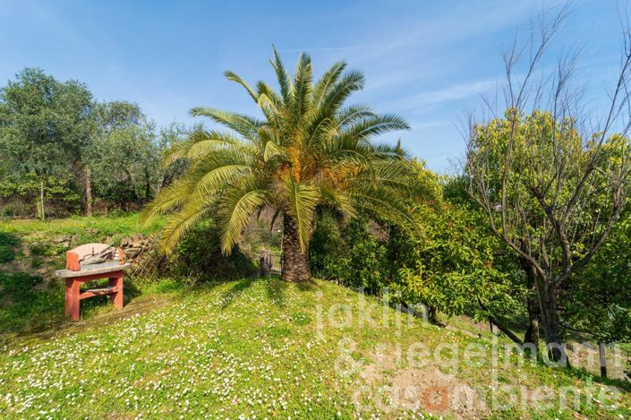 Image No.34-Maison de campagne de 5 chambres à vendre à La Spezia