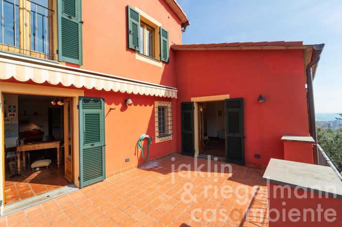 Image No.62-Maison de campagne de 5 chambres à vendre à La Spezia