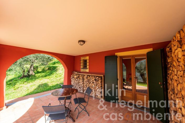 Image No.65-Maison de campagne de 5 chambres à vendre à La Spezia