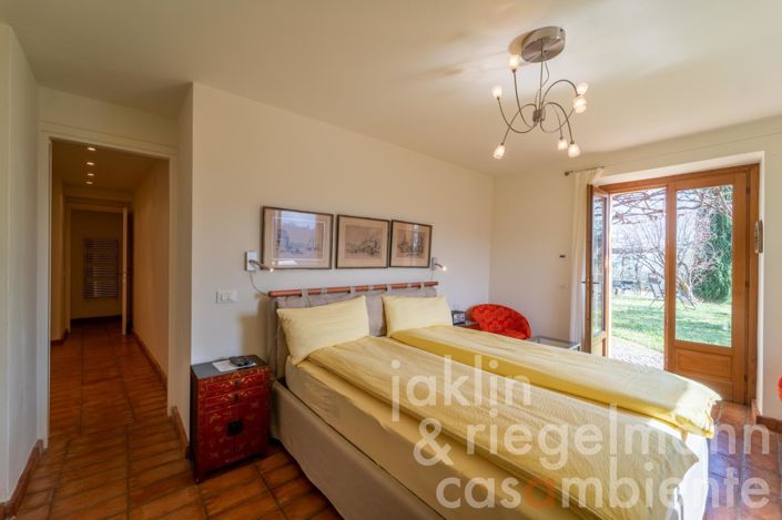 Image No.72-Maison de campagne de 5 chambres à vendre à La Spezia