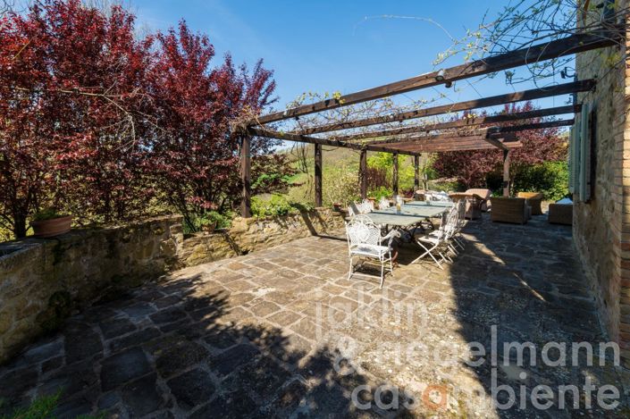 Image No.18-5 Bed Country House for sale