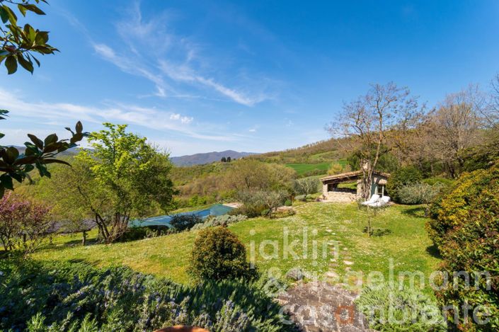 Image No.22-5 Bed Country House for sale