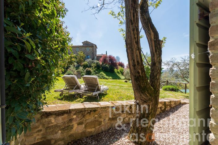 Image No.29-5 Bed Country House for sale