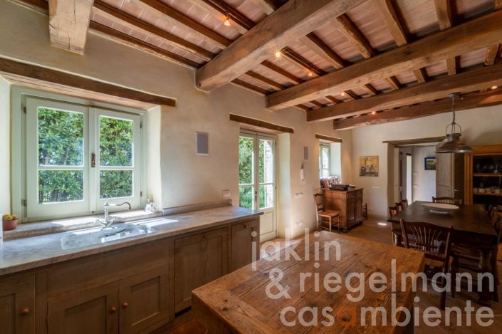 Image No.37-5 Bed Country House for sale