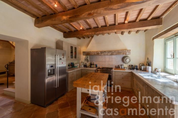 Image No.38-5 Bed Country House for sale