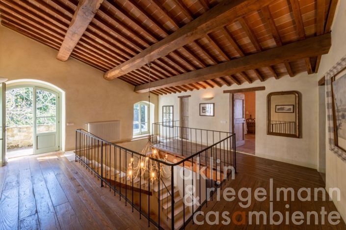 Image No.42-5 Bed Country House for sale