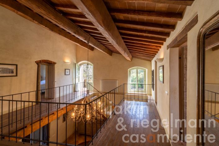 Image No.43-5 Bed Country House for sale