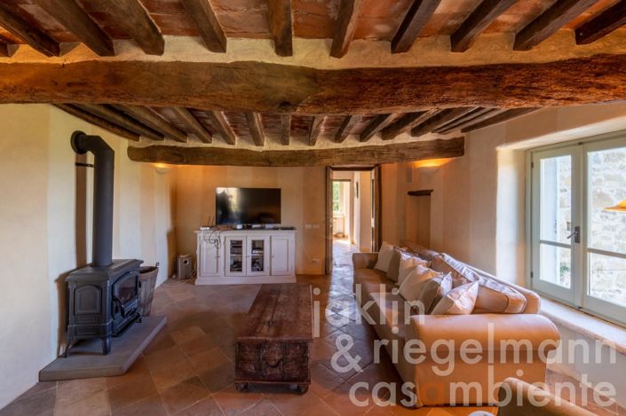 Image No.56-5 Bed Country House for sale