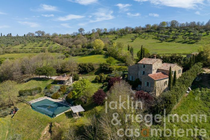 Image No.8-5 Bed Country House for sale