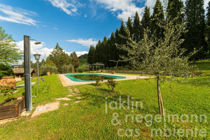 Image No.11-5 Bed Country House for sale