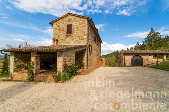 Image No.9-5 Bed Country House for sale