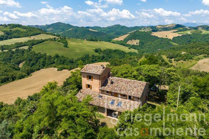 Image No.12-5 Bed Country House for sale