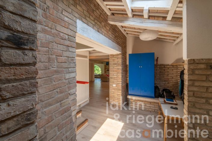 Image No.23-5 Bed Country House for sale