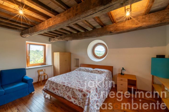 Image No.34-5 Bed Country House for sale