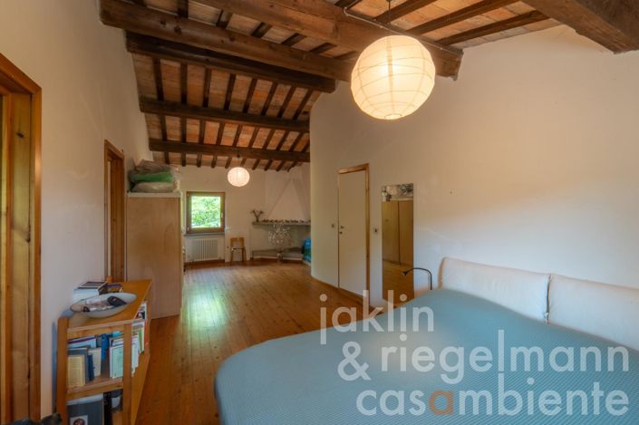 Image No.39-5 Bed Country House for sale