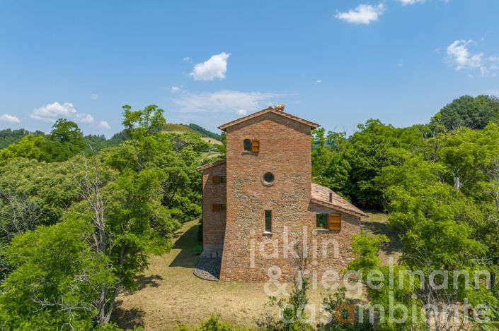 Image No.5-5 Bed Country House for sale