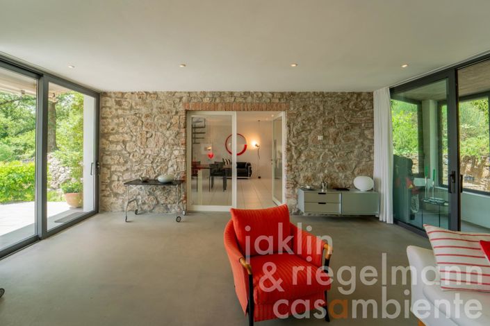 Image No.17-2 Bed Country House for sale