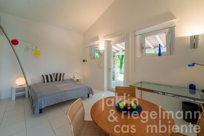 Image No.36-2 Bed Country House for sale