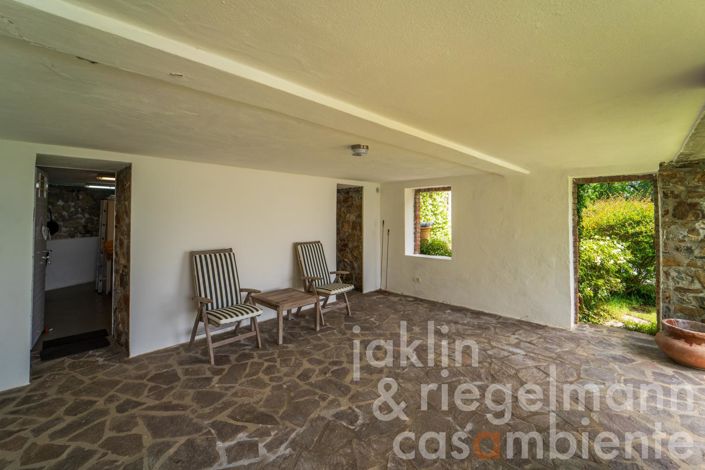 Image No.37-2 Bed Country House for sale