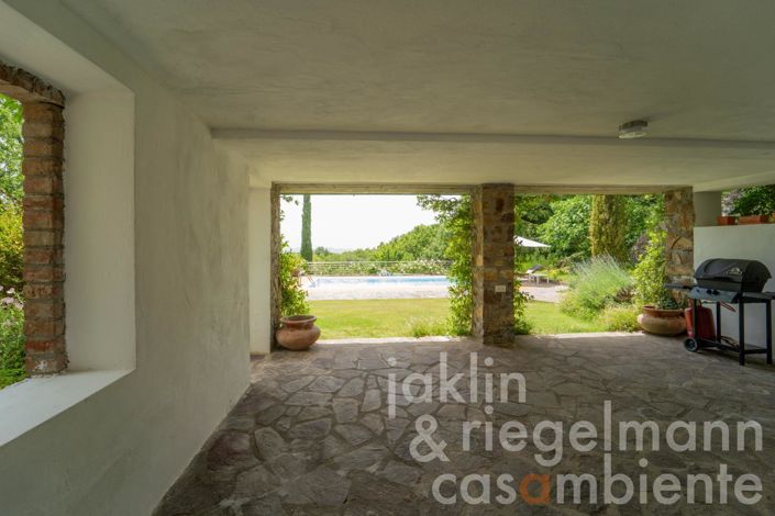 Image No.38-2 Bed Country House for sale