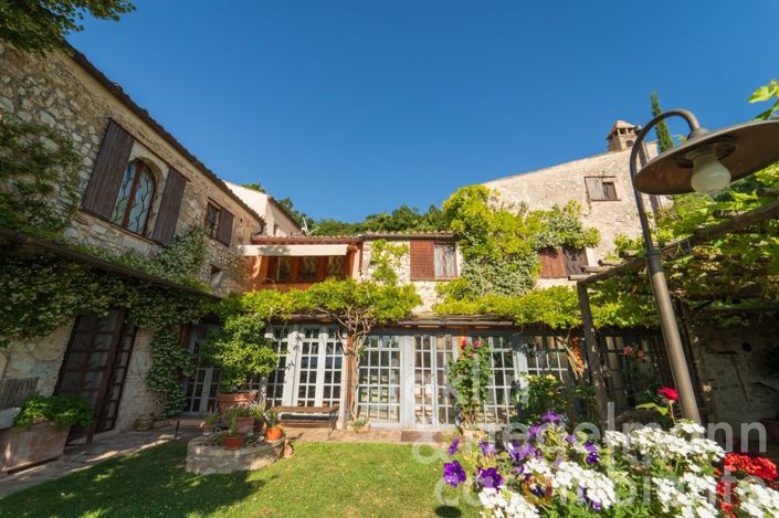 Image No.17-5 Bed Country House for sale