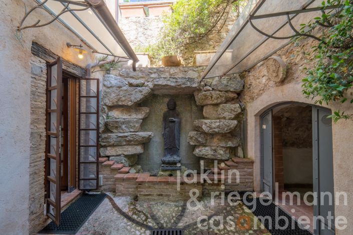 Image No.35-5 Bed Country House for sale