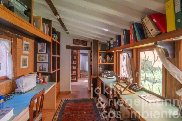 Image No.46-5 Bed Country House for sale