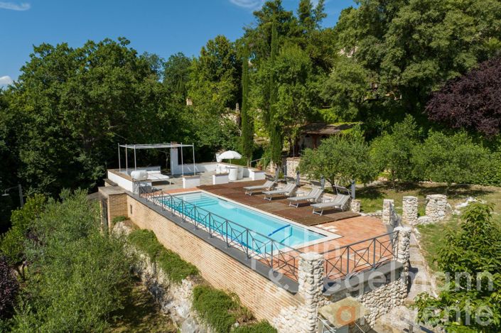 Image No.59-5 Bed Country House for sale