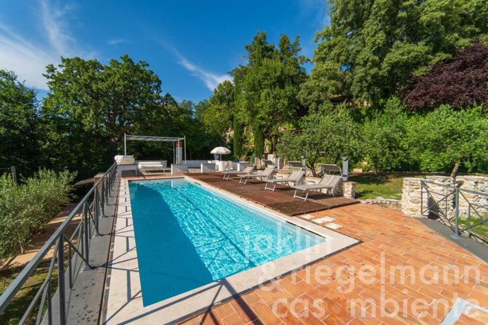 Image No.64-5 Bed Country House for sale